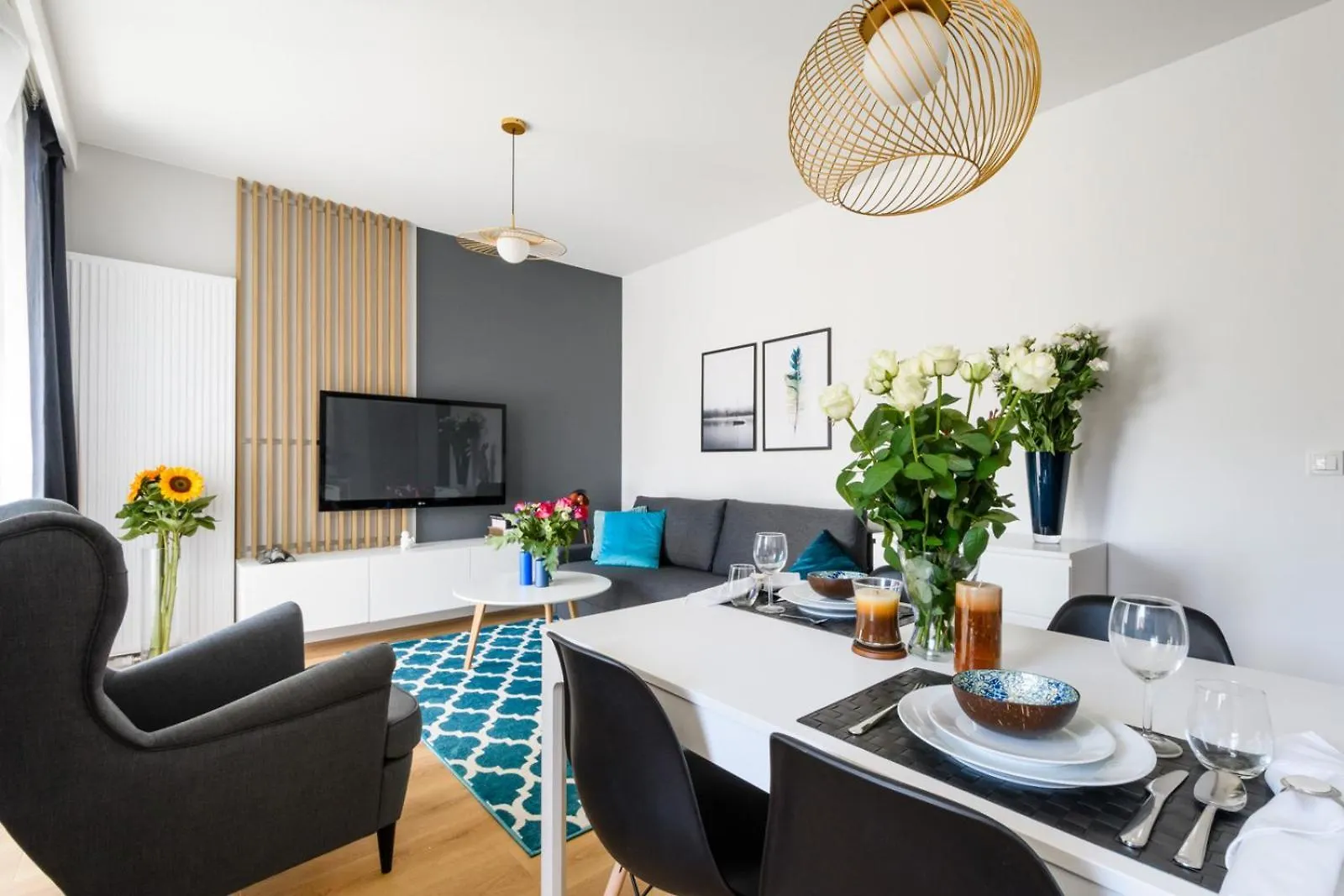 Luxury Apartament,Center,Netflix,Free Parking Warsaw Poland